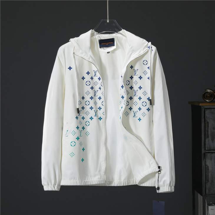 Picture of Louis Vuitton Jackets _SKULVM-3XL3cr6610631942